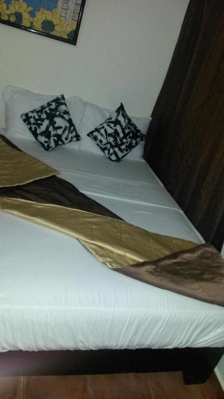 Hotel Alcaldeza - Garden House Maria Guadalupe Санто Доминго Екстериор снимка