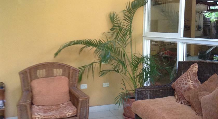 Hotel Alcaldeza - Garden House Maria Guadalupe Санто Доминго Екстериор снимка